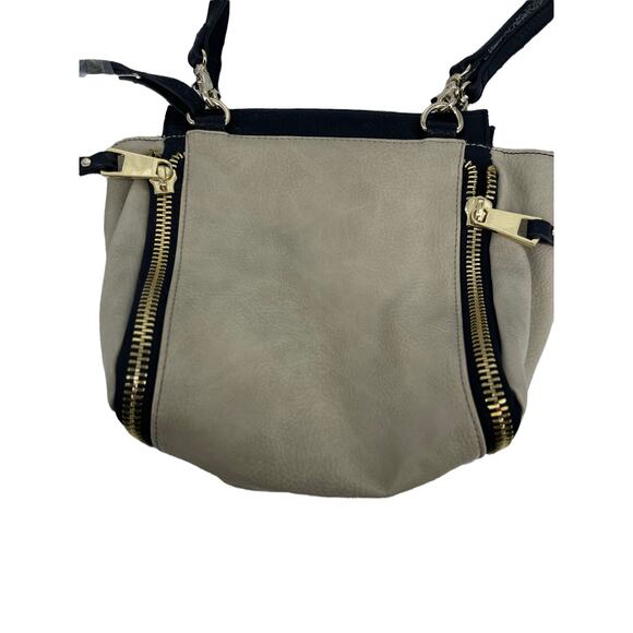 NWT Poverty Flats Beige Black Faux Leather Zippered Purse Shoulder Bag Women's - Picture 2 of 7